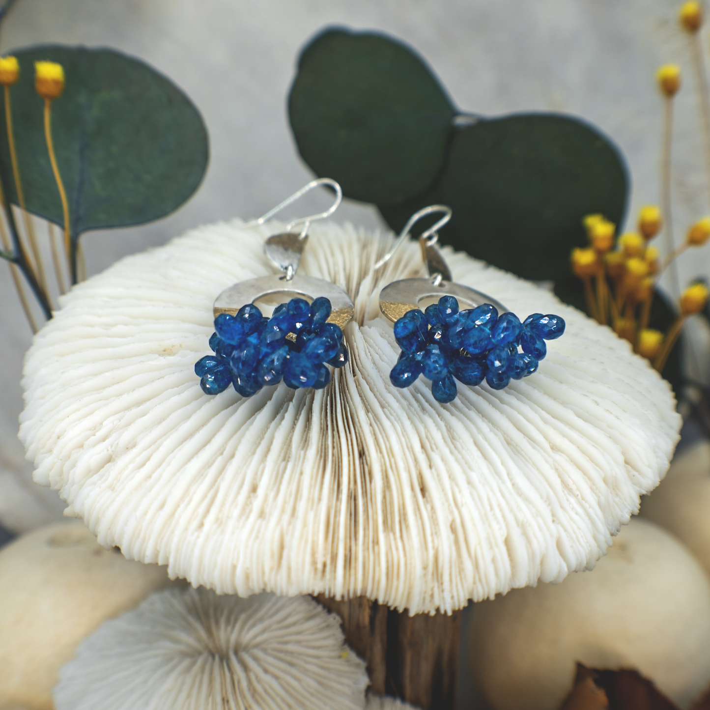 Evening Nectar Earrings