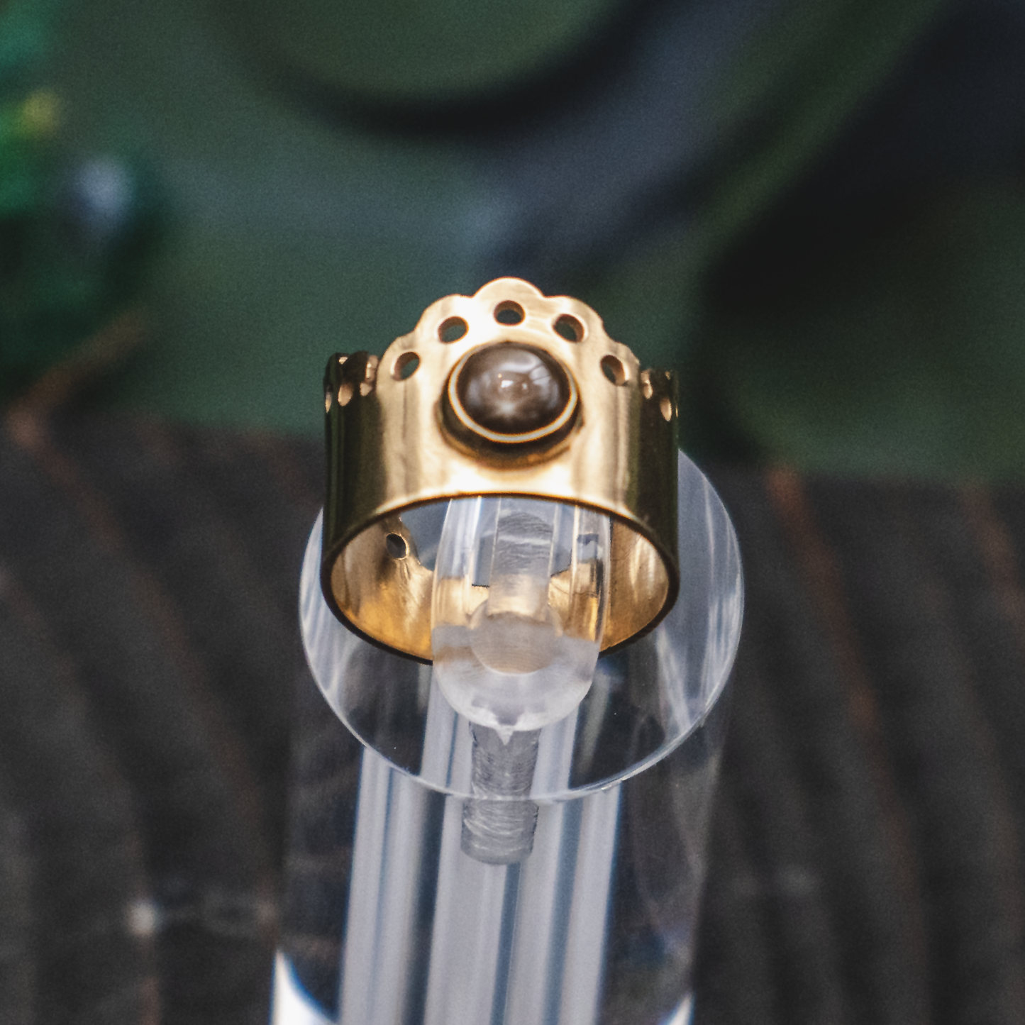 Lacecrown Ring - 18k Gold Vermeil Star Sapphire Ring