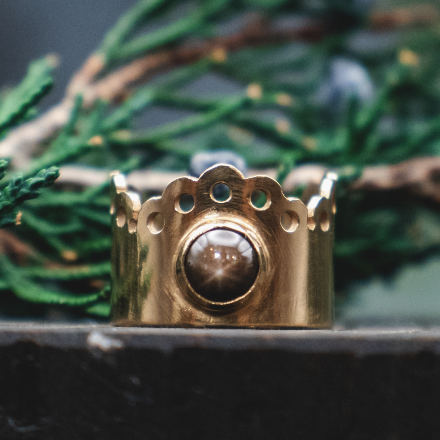 Lacecrown Ring - 18k Gold Vermeil Star Sapphire Ring