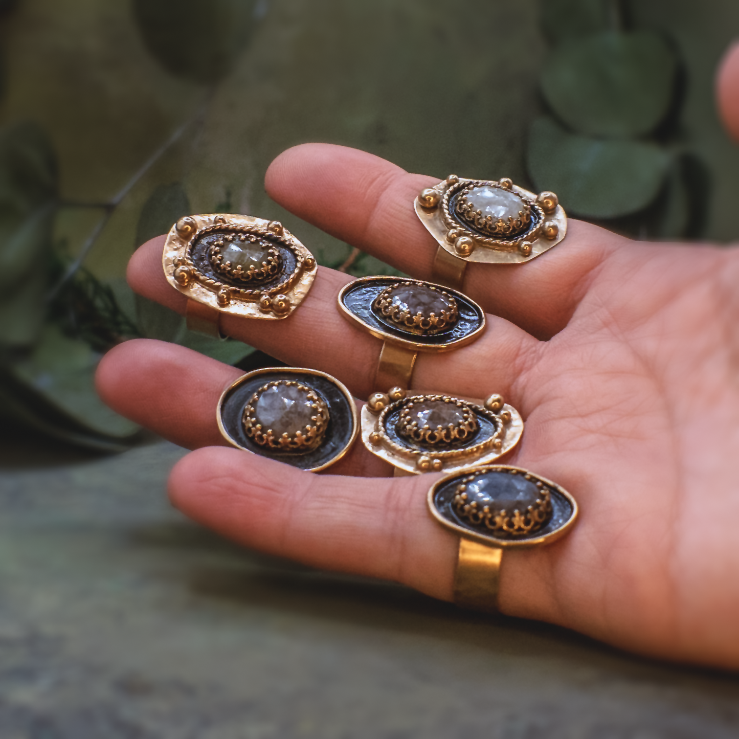 Alchemie Ring V - 18k Gold Vermeil Sapphire Ring