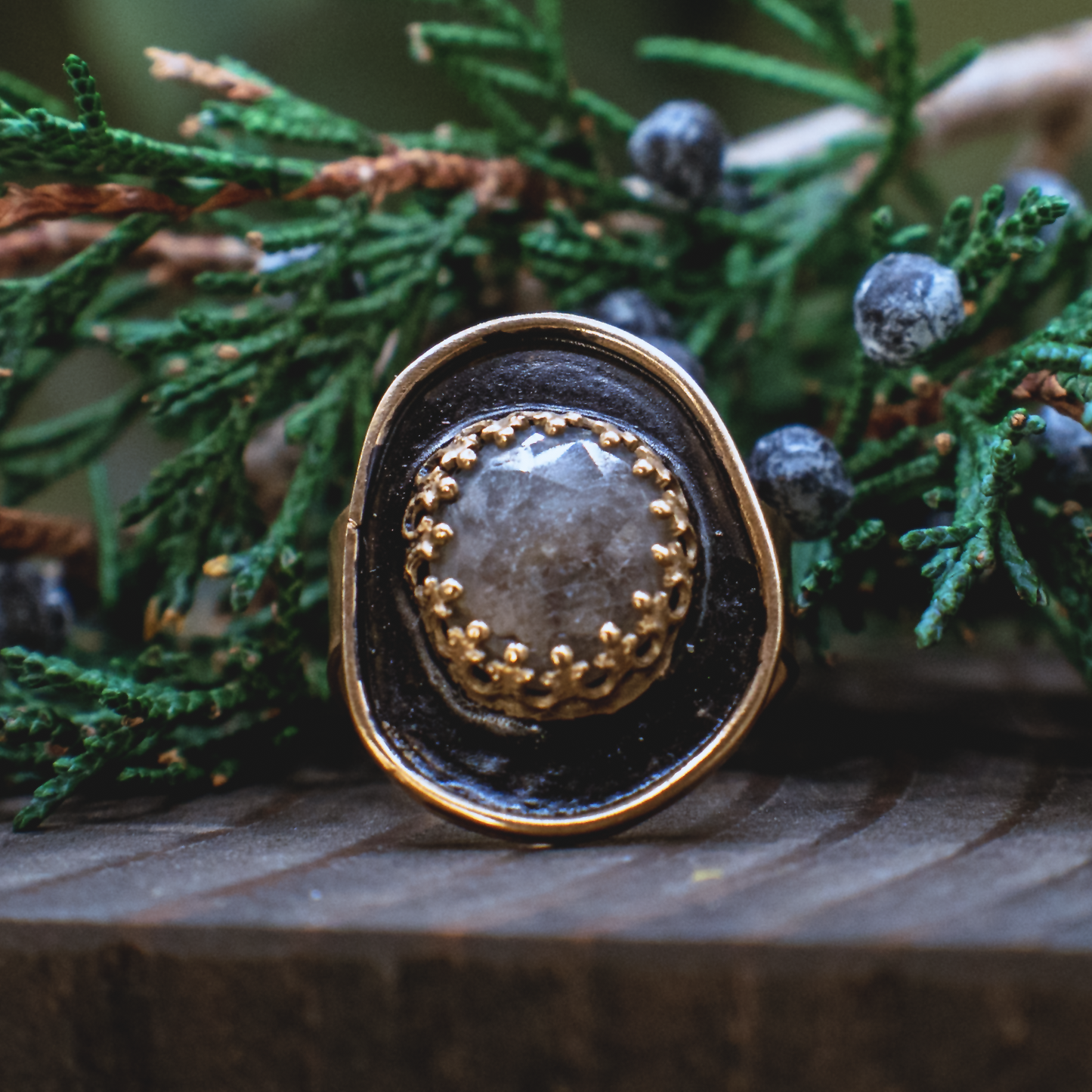 Alchemie Ring V - 18k Gold Vermeil Sapphire Ring