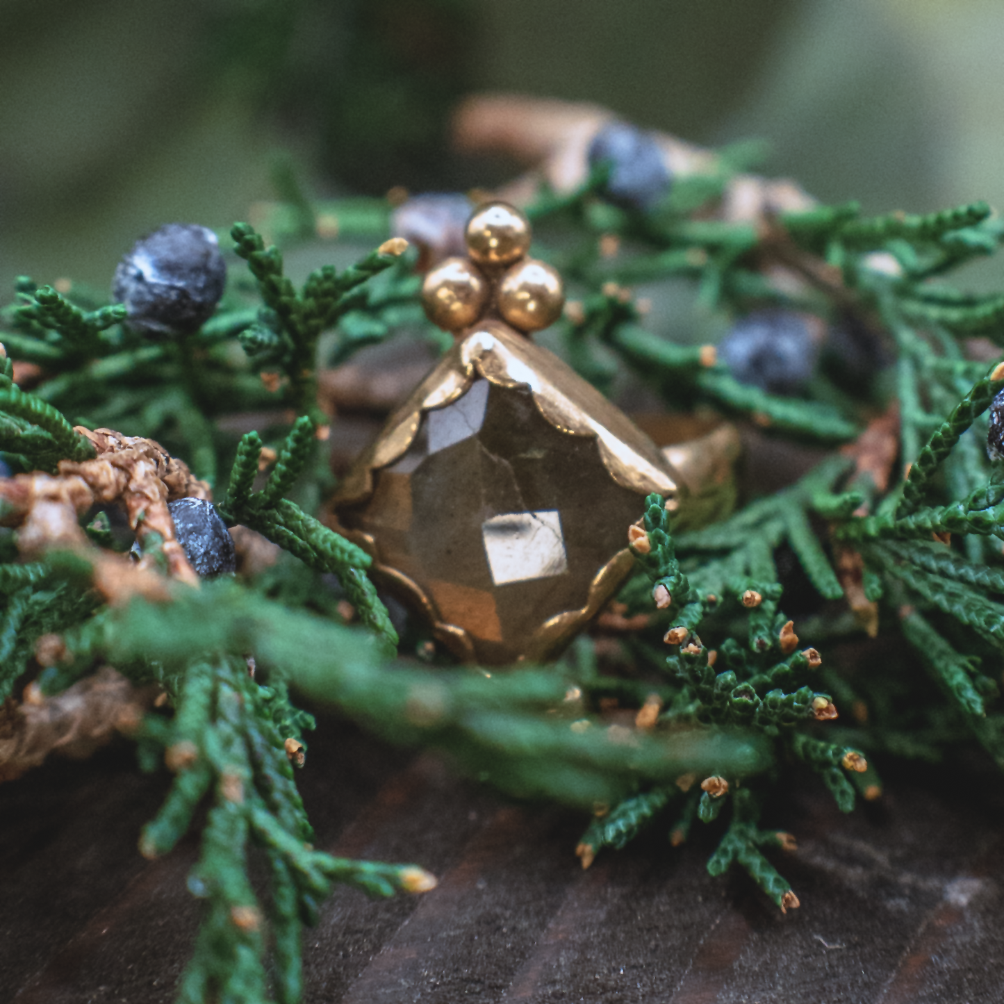 Aurora Ring - Labrodorite Ring in 18K Gold Vermeil