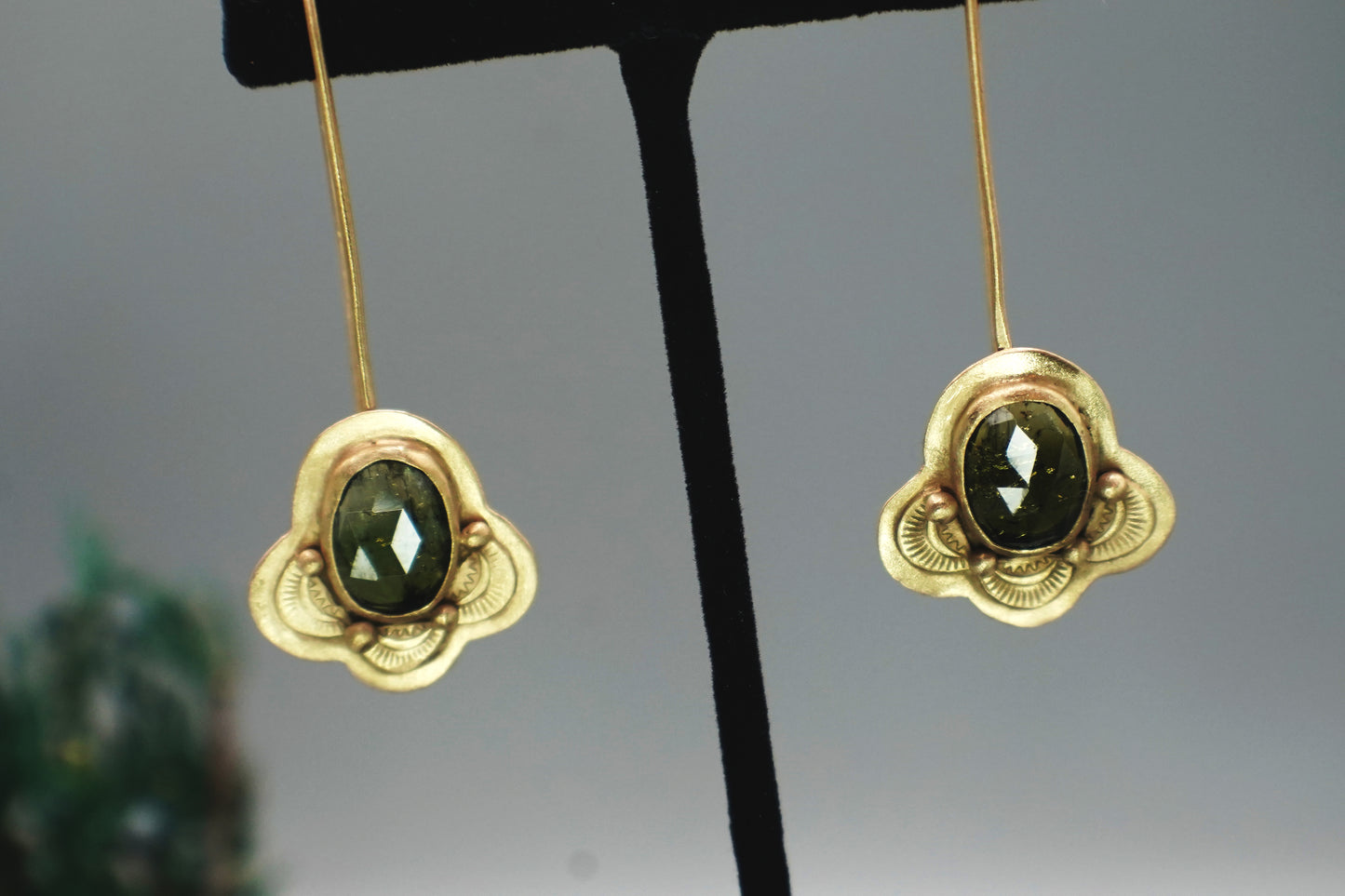 Desert Moss Earrings - High-quality Handcrafted Earrings in 18k Gold Vermeil