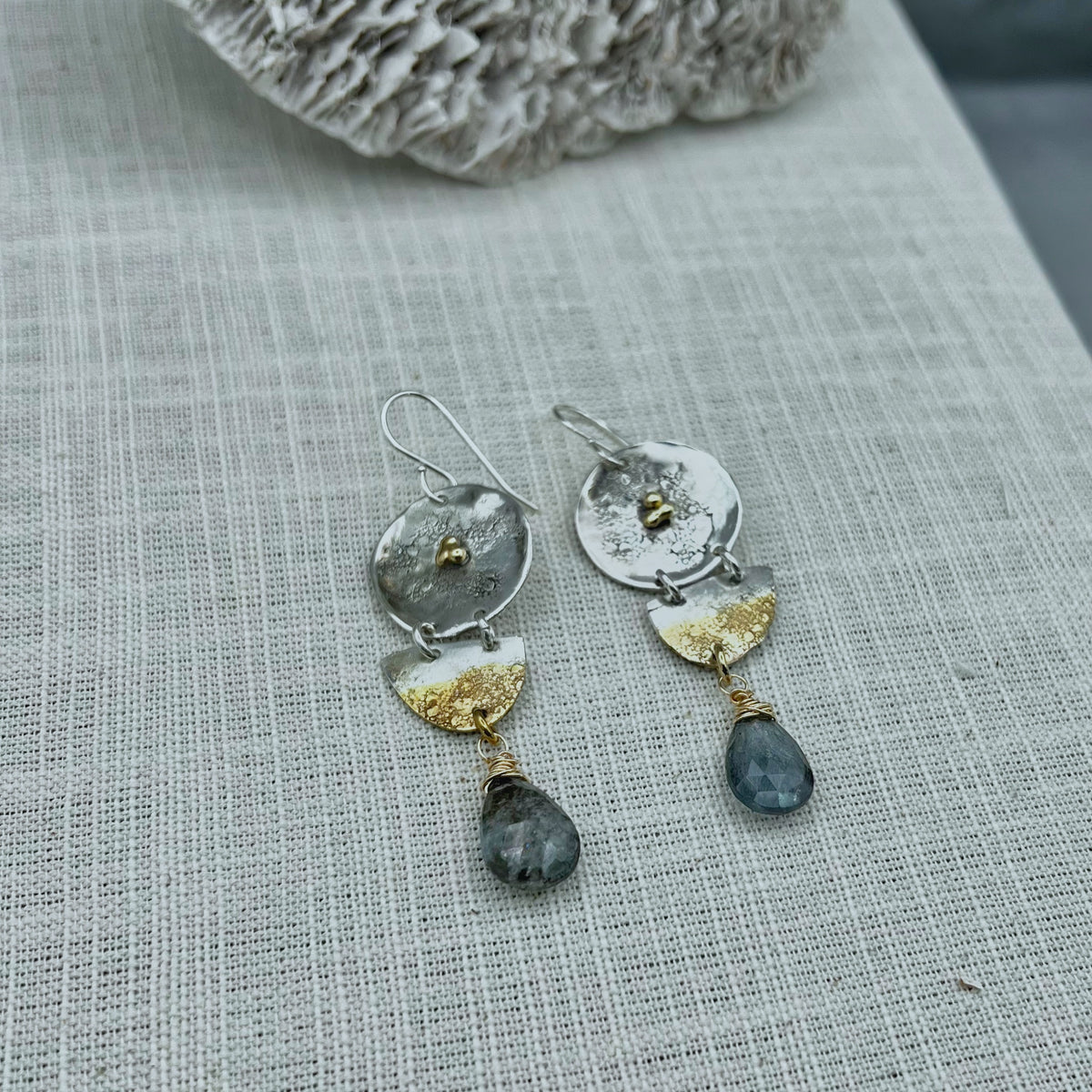 Tide Drop Aquamarine Earrings II